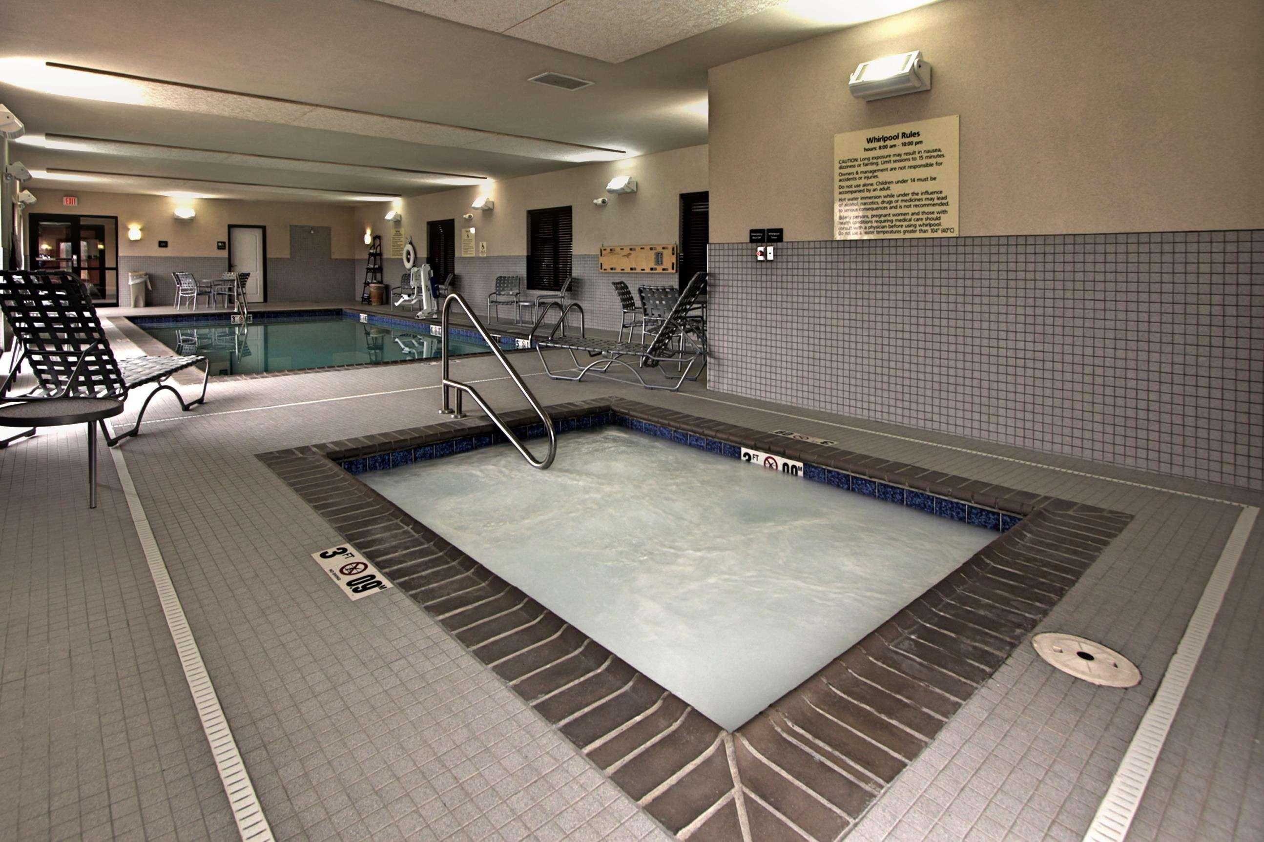 Hampton Inn Defiance Eksteriør bilde