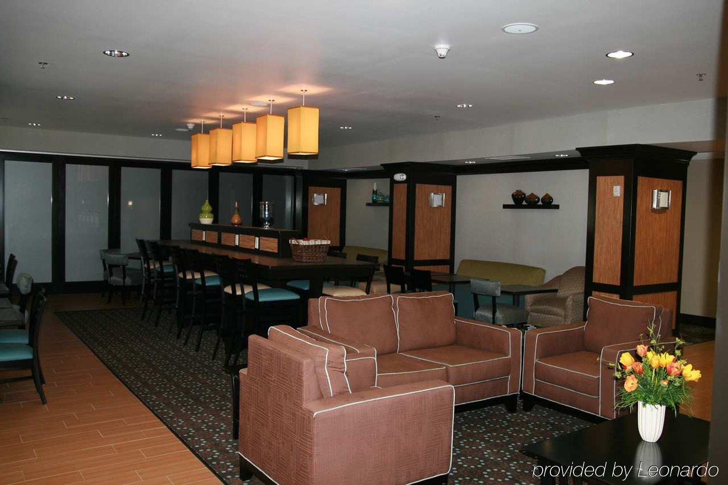 Hampton Inn Defiance Restaurant bilde