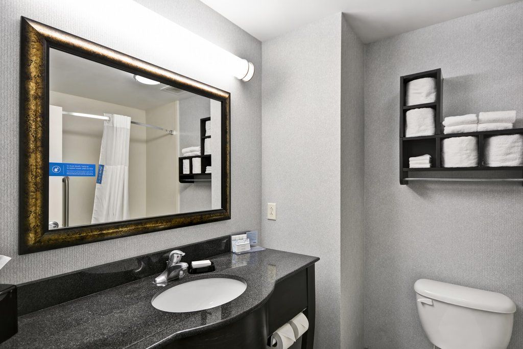 Hampton Inn Defiance Eksteriør bilde